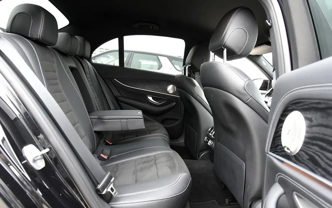 Mercedes-Benz Klasa E cena 137758 przebieg: 94947, rok produkcji 2017 z Ślesin małe 781